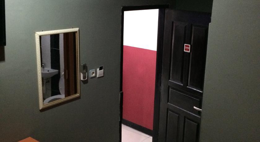 Hollywood Hotel Jakarta Eksteriør billede