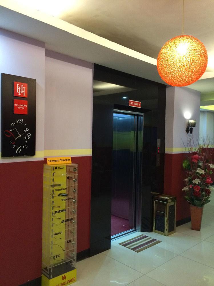 Hollywood Hotel Jakarta Eksteriør billede