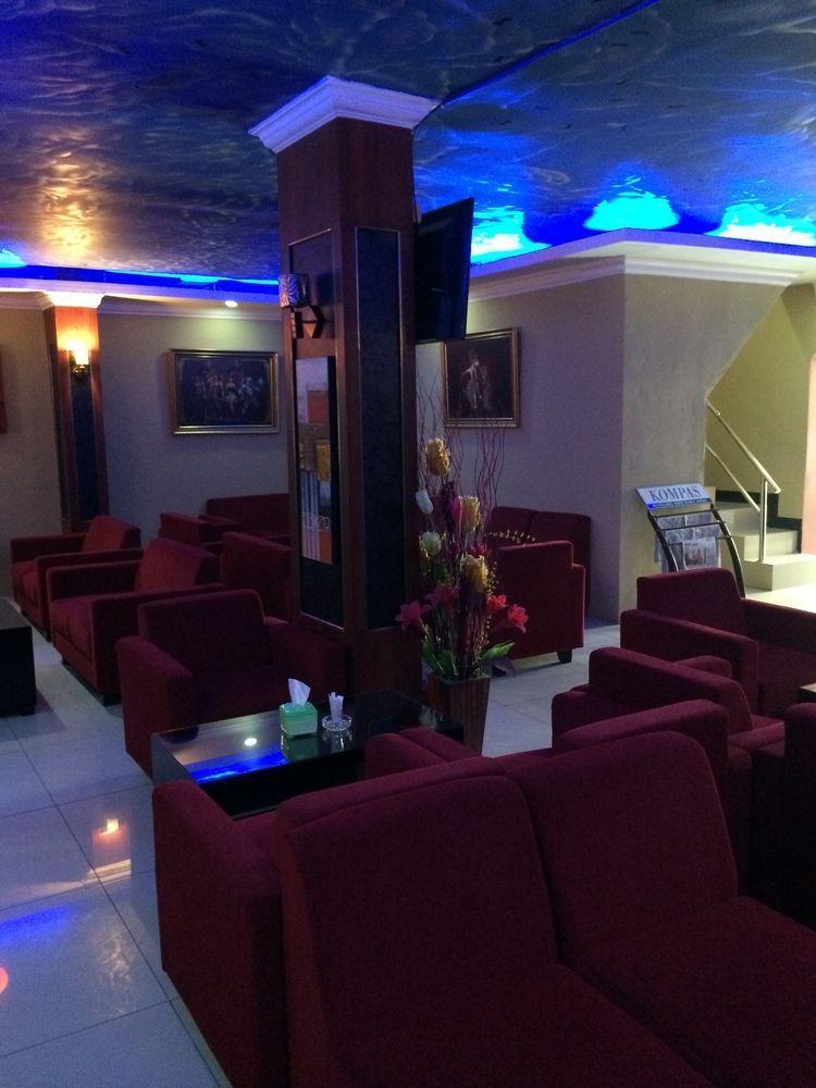 Hollywood Hotel Jakarta Eksteriør billede