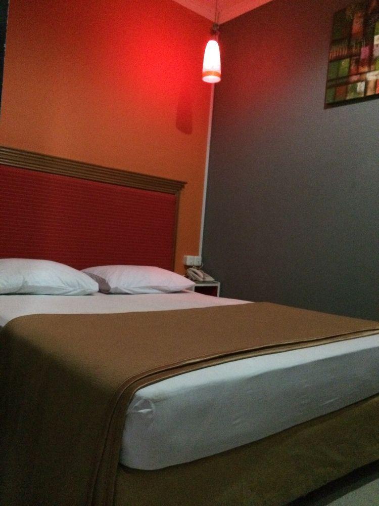 Hollywood Hotel Jakarta Eksteriør billede