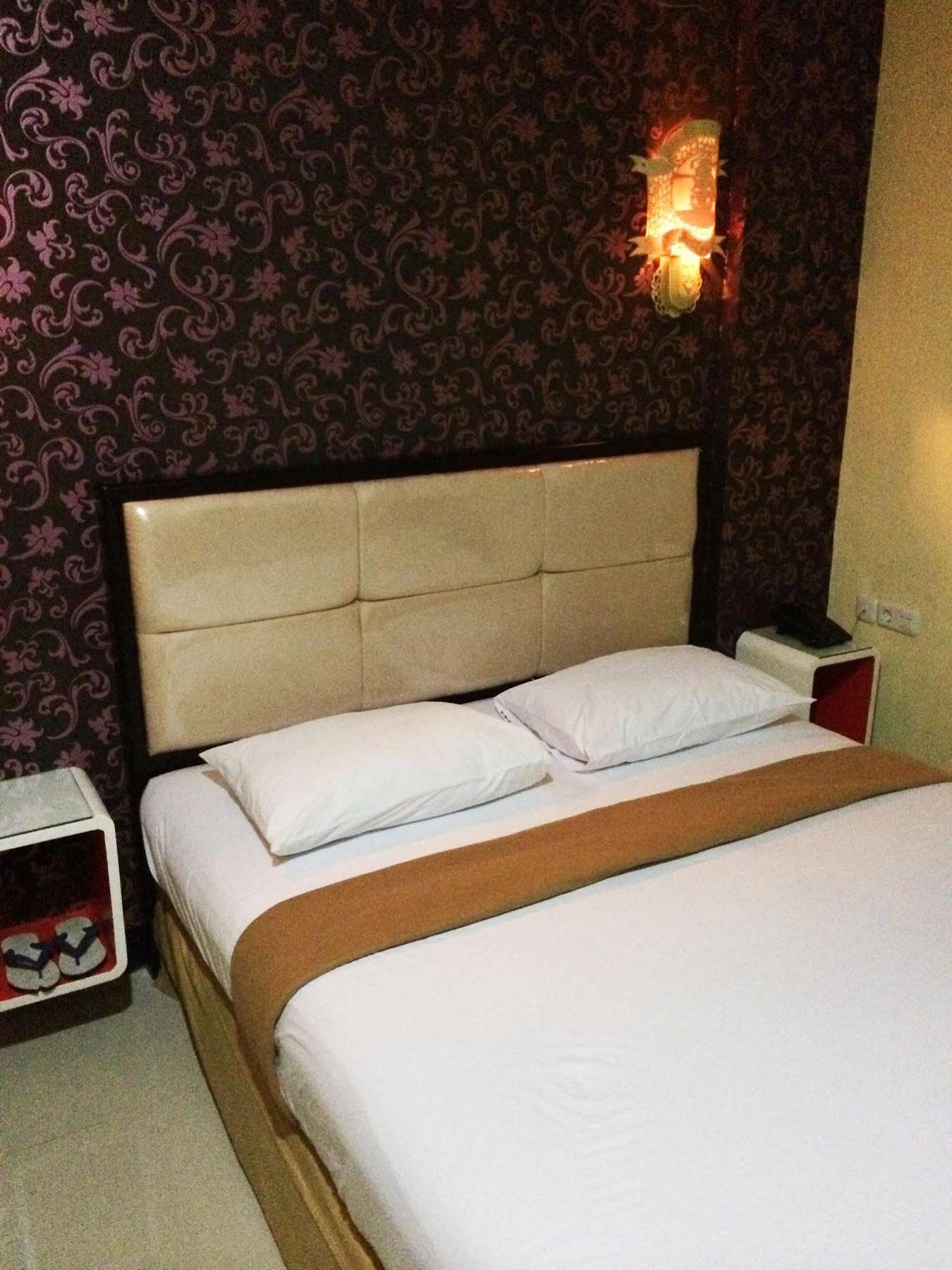 Hollywood Hotel Jakarta Eksteriør billede