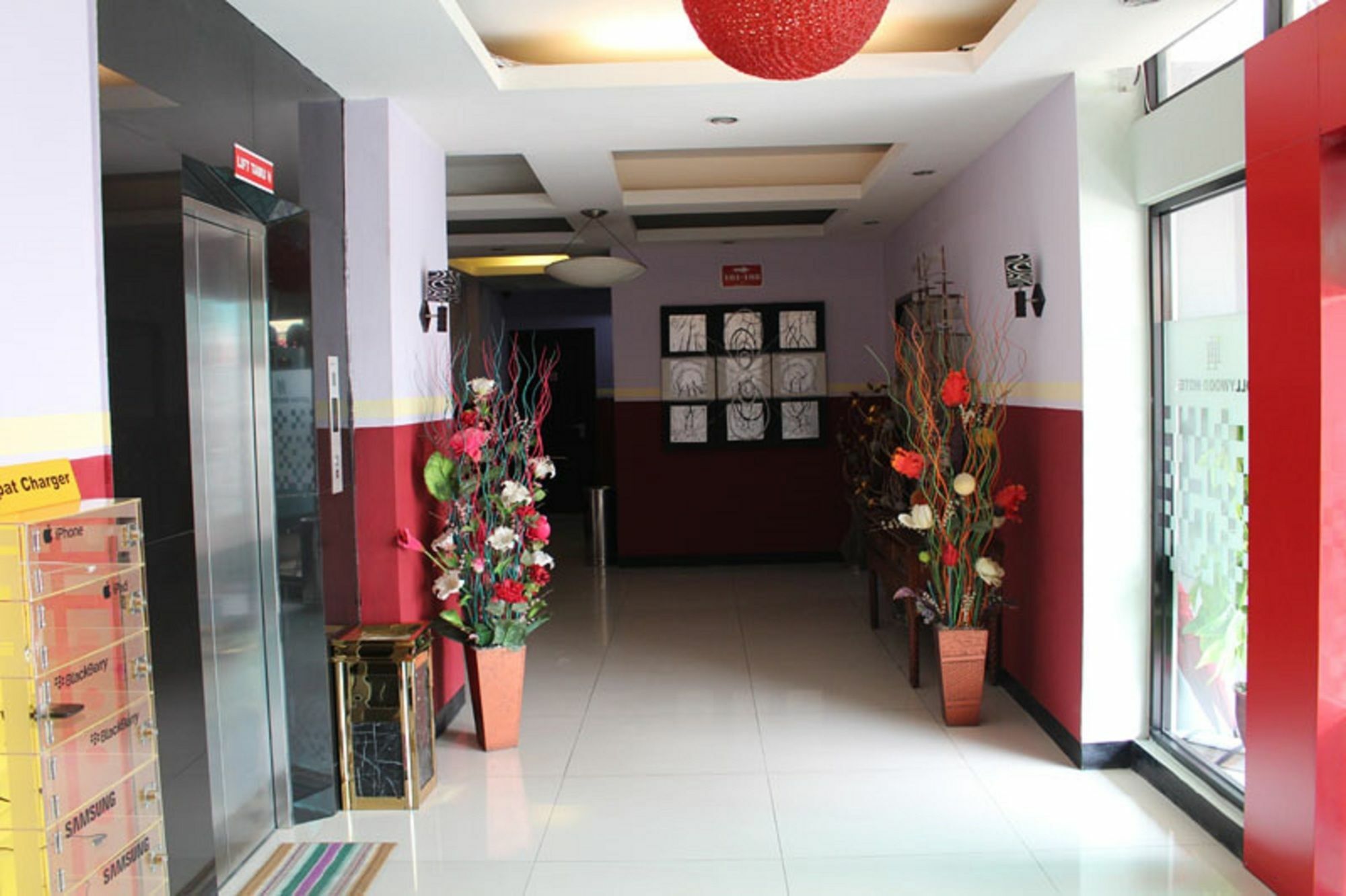Hollywood Hotel Jakarta Eksteriør billede