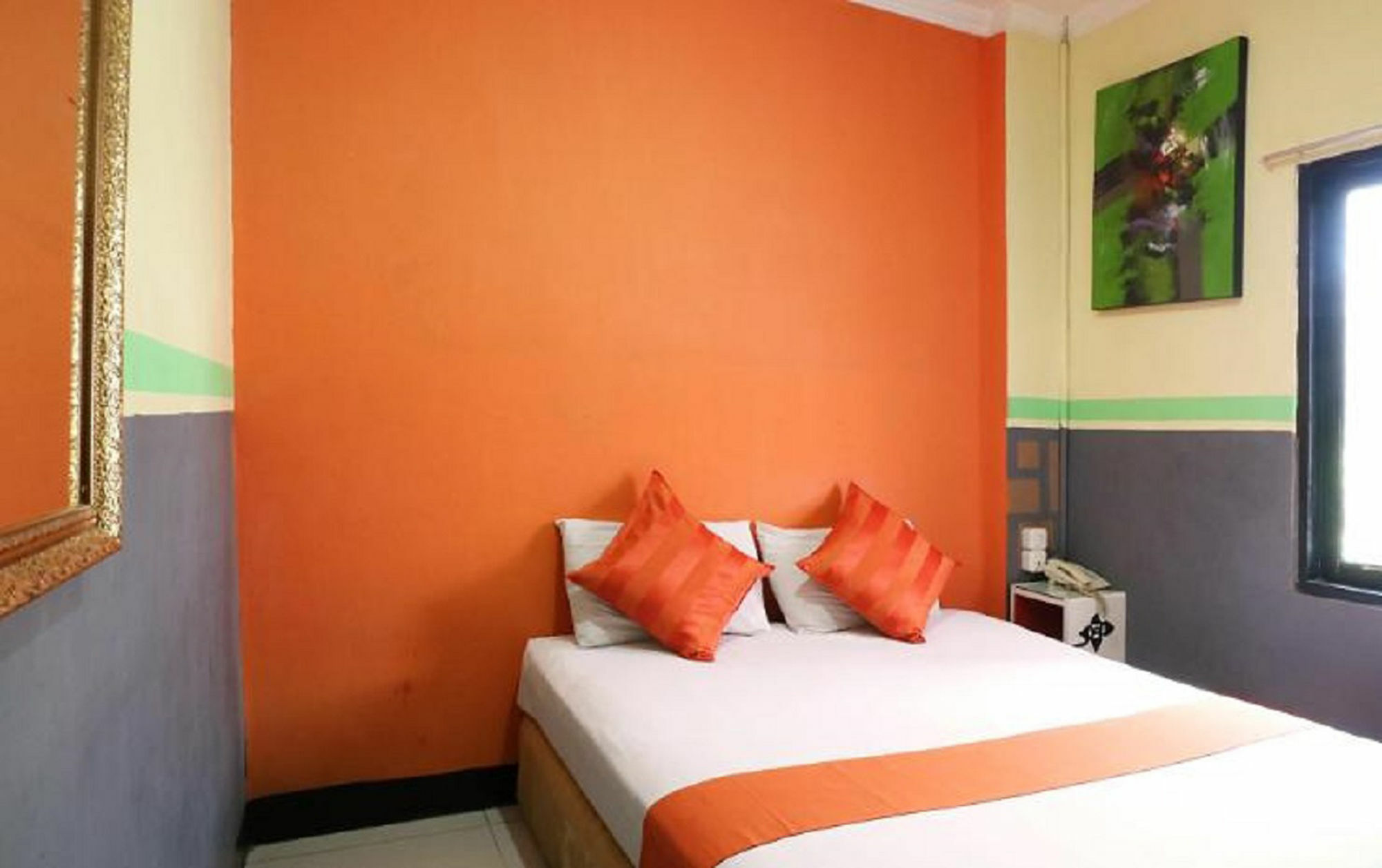 Hollywood Hotel Jakarta Eksteriør billede